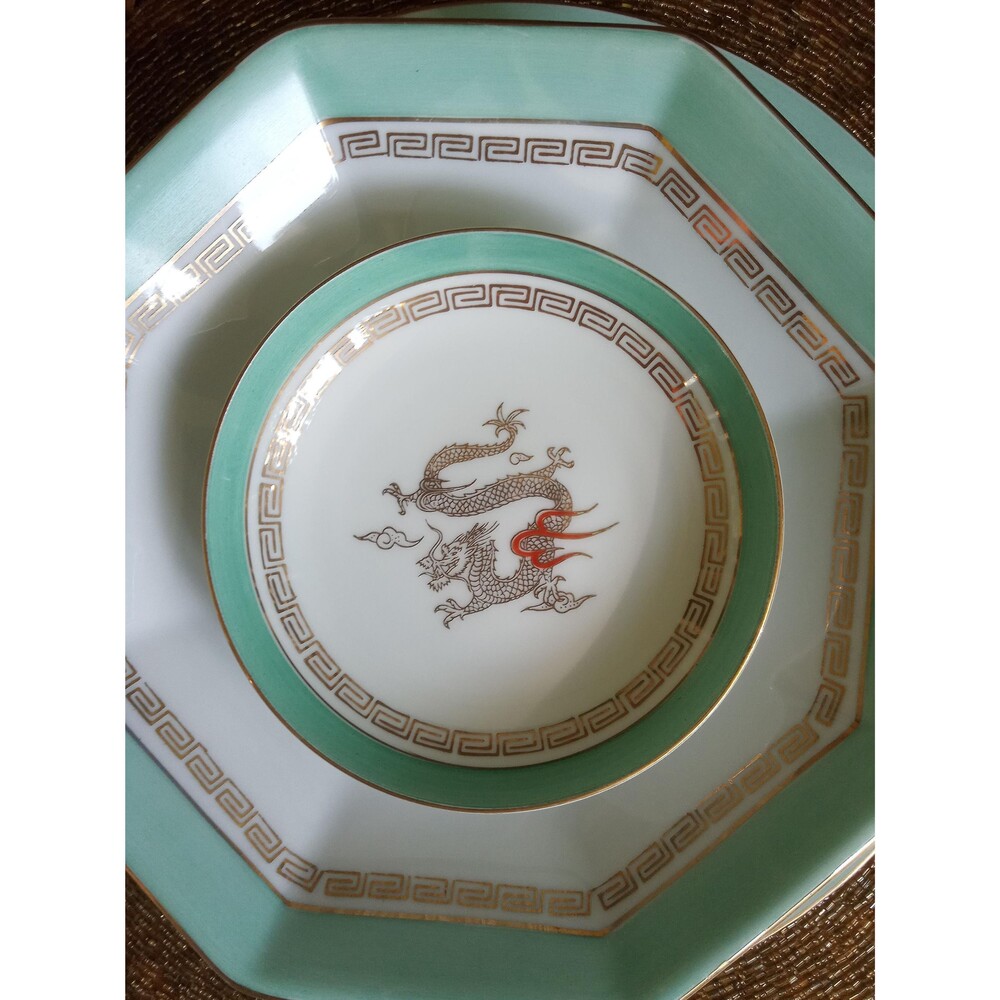 Vintage Dragon Plates, 5-piece Jyoto Japan Setting, Ceramic (1 setting, 7 avail) - Picture 5 of 16